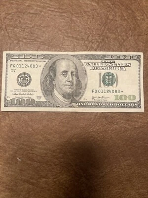 2003A hundred dollar bill *STAR NOTE*   FG01124083* - Image 1 of 3