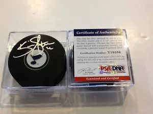 Kevin Shattenkirk Signed Hockey Puck St. Louis Blues PSA DNA COA Autographed b - Picture 1 of 3