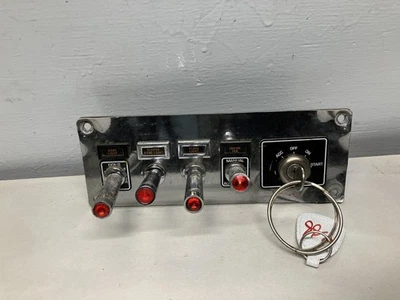 1990-2001 Kenworth W900L IGNITION Dash Panel - Used - Image 1 of 4