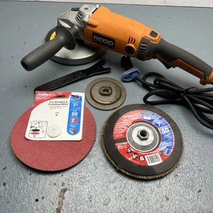 RIDGID R1020 AMOLADORA ANGULAR DISCO 120v 7" con accesorios - Imagen 1 de 10