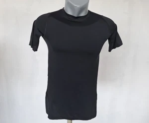 Under Armour Activewear Jersey Black Compression T-Shirt Size Boys XL Sport - Picture 1 of 7