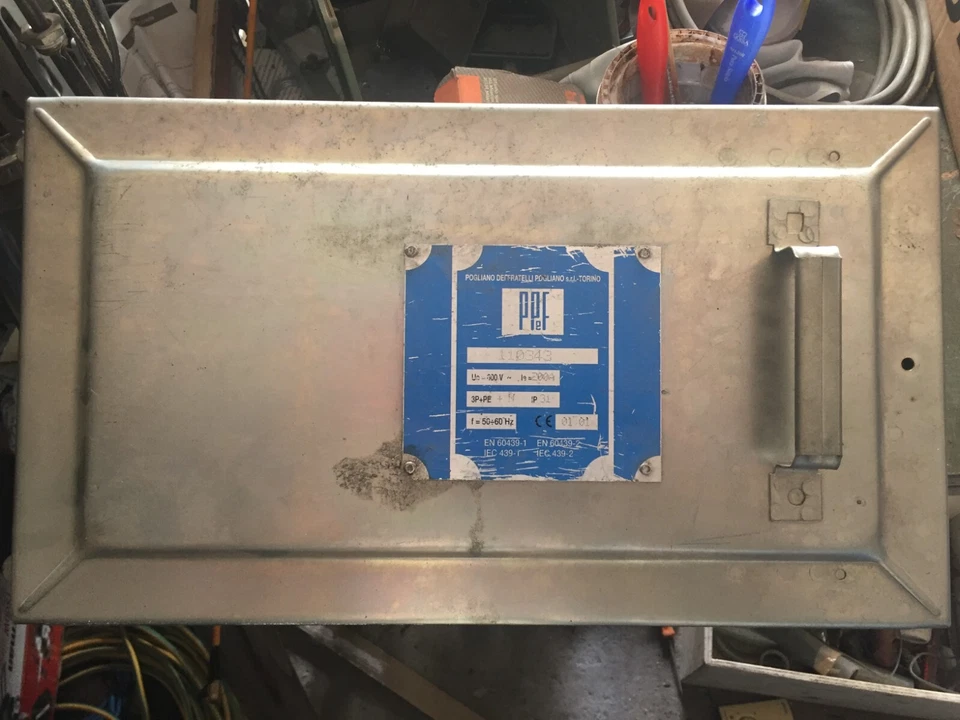 materiale elettrico  industriale spine blindo fusibili e altro - Immagine 1 di 4