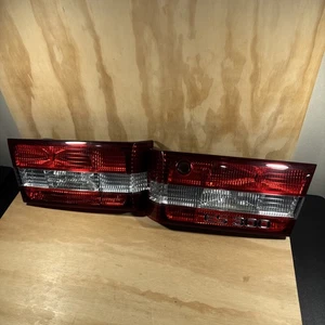 00 01 LEXUS ES300 Driver & Passanger Tail Lights Lid Mounted OEM - Picture 1 of 15