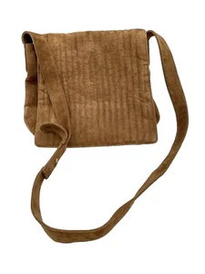 Donna Karan Vtg Tan Suede Saddle Bag, Mint Condition. Ladies Leather Saddle Bags - Picture 1 of 12