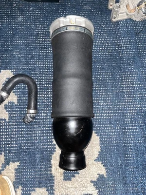 Muelle neumático delantero - Audi A6 C5 1998-2004 - Repuesto 7427-02878923 Foto 1 de 2