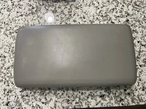 1998-2005 Lexus GS300 GS400 GS430 Grey Gray Armrest Center Console Front - Picture 1 of 6