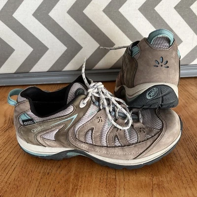 Туфли туристические низкие женские Oboz 7,5 B-Dry коричневые кожаные бирюзовые - Изображение 1 из 4