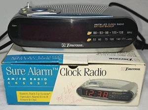 VTG Emerson Alarm Clock Radio CK5029 W/ Box - Picture 1 of 10