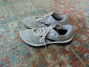 Brooks Women’s 10 Medium B Adrenaline GTS 18 Gray Athletic Shoes Sneakers  FLAWS - Picture 1 of 12
