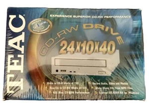 NEW NOS! TEAC CD-RW Drive CD-W524E/kit CD-RW DRIVE 24x10x40 CD Burner CD-R/CD-RW - Afbeelding 1 van 9