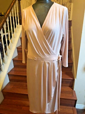 Vestido envolvente rosa Janette Plus para mujer manga larga elástico trabajo cócteles Foto 1 de 4