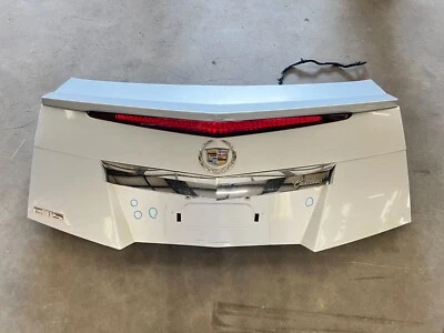 11-15 CADILLAC CTS COUPE REAR TRUNK LID DECK LID SILVER U 636R, OEM LOT3570 - Image 1 of 4
