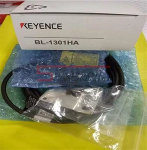 ONE New Keyence BL-1301HA Digital Barcode Reader - Picture 1 of 1