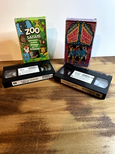 Lot of 2 - Gymboree VHS -  Parachute Express Live In Concert & Zoo Safari -Retro - Picture 1 of 3