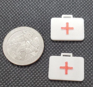 Set of 2 Scale First Aid Kit Box Accessories 1:10 Token Board Games - Picture 1 of 2