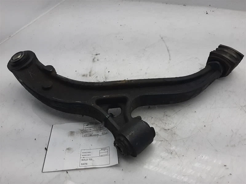 Brazo de control inferior del conductor 3,8 L compatible con Chrysler Town & Country 2005-2007 04743835AA Foto 1 de 4