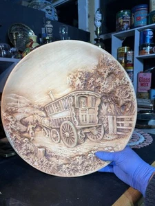 Targa da parete vintage in gesso 3D carro trainato da cavalli - Foto 1 di 4