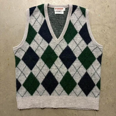 Chaleco Suéter Vintage Años 70 McGregor Argyle Patrón Cuello en V L Gris Azul Marino Verde Difuso Foto 1 de 4