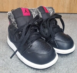 Air Jordan 1 Retro High Fleece Black Pink Toddler Size 5c - Picture 1 of 7