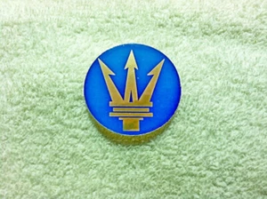Maserati Ghibli, Mistral, Sebring horn button insert- NEW! - Picture 1 of 2