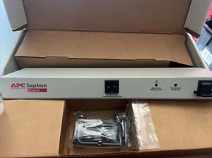APC NET9RM 9 Outlet Rackmount 120v Surge Protector #N19-1 - Picture 1 of 2