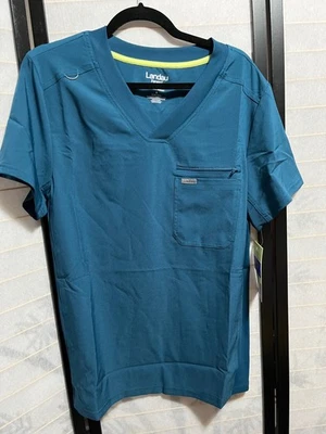Blusa Médica Landau Forward Para Hombre 3 Bolsillos Cuello en V Tejido Acanalado Talla Caribeña Mediana  Foto 1 de 4