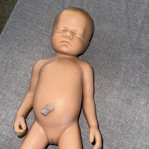 SOMSO MANICHINO NEONATO BAMBINA ANATOMICAMENTE CORRETTO ALLENAMENTO OSPEDALE 16" - Foto 1 di 14