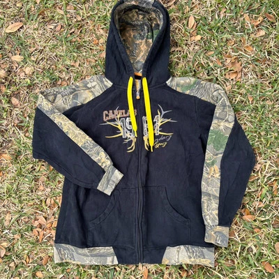 Vintage Y2K, Retro, Skater, 00s, Cabelas camo hoodie size L - Image 1 of 4