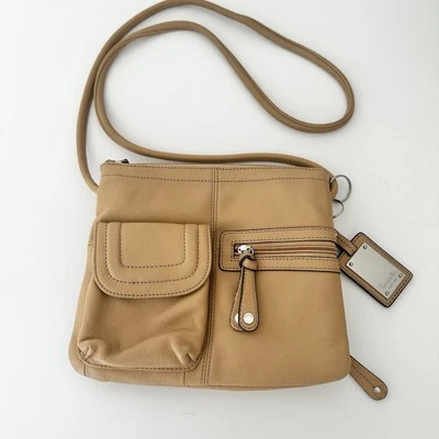 Bolso Bandolera Pequeño Tignanello Cuero Tostado Bolsillos Organizador Foto 1 de 4