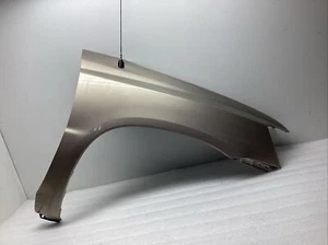 2006 TOYOTA HIGHLANDER FRONT RIGHT SIDE FENDER W/ ANTENNA HOLE OEM - Picture 1 of 5