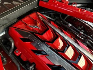 For C8 Corvette - Engine Bay Plenum Cover Vinyl Decal Sticker - Foto 1 di 2