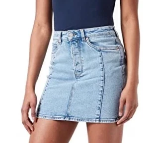 Jeans Denim Mini Skirt Women's Size UK 10 W28 M Light Blue Button Stretch JJXX - Picture 1 of 13