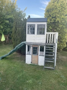 Kidkraft 2 Storey Wooden Playhouse ( 3-10 years) - Picture 1 of 4