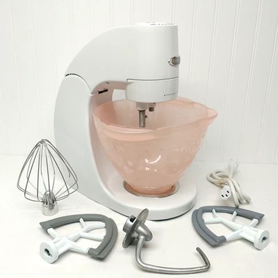 Jenn-Air Attrezzi Stand Mixer White +PINK Bowl+Accs Excellent! Model JSM 900HAAW - Image 1 of 4