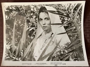 Original Foto A NON AT THE CROSSROADS S/W 8x10 von 1969 - Bild 1 von 1