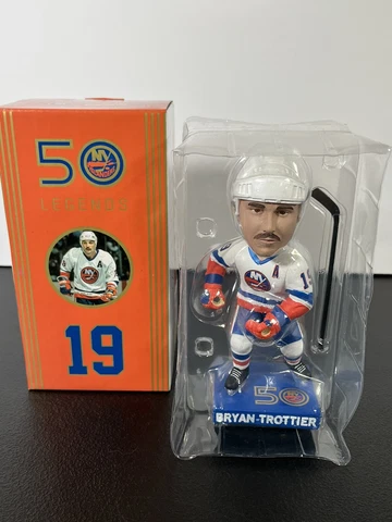 NY Islanders Bryan Trottier Bobblehead SGA 3/11/2023 Hockey Legends 50th Anniver Cover
