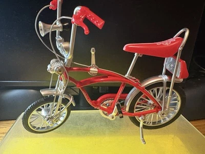 压铸自行车 1: 8 比例红色 SCHWINN 仿制品金属框架+塑料+橡胶轮胎 — 第 1/4 张图片
