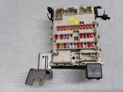 Modulo scatola fusibili NISSAN PRIMERA Hatchback P12 1.60 benzina 80kw 2004 32513010 - Immagine 1 di 2