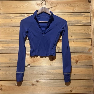 Lululemon- It's Rulu Run com nervuras cropped meio zíper - Azul psíquico - Feminino tamanho 2 - Imagem 1 de 4