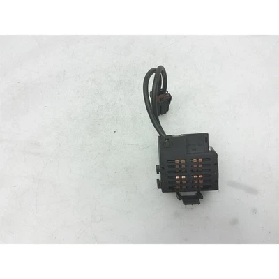 MAZDA / OEM /Mazda Noise Filter Control Module Assy F152-67-Ft1a for Rx-8 - Image 1 of 2