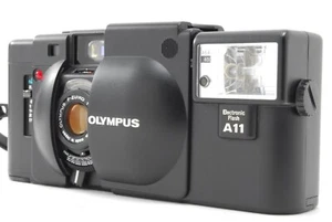 [NEUWERTIG mit Trageriemen] Olympus XA Point & Shoot Filmkamera + A11 Blitz aus JAPAN - Bild 1 von 9