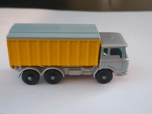 1968 Lesney Matchbox Series No47-C, Silver Yellow DAF Tipper (2) - Picture 1 of 10