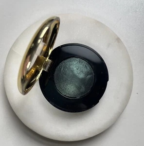 H&M Mono Eyeshadow Sensorium Metallic Forest Green - Picture 1 of 5