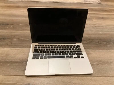13" Apple MacBook Pro Retina 2.6GHz Intel i5 8GB RAM 500GB SSD 2013 - Image 1 of 4