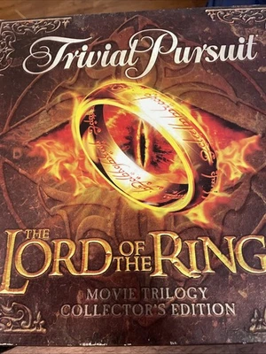 Milton Bradley Trivial Pursuit: El Señor de los Anillos Juego de Mesa Foto 1 de 3