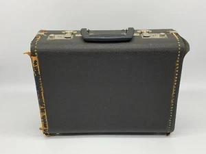 Clarinet Case For Repair - ONLY CASE - 14 x 10 x 5'' - Picture 1 of 7