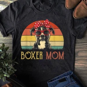 Boxer Mom Shirt Boxer Dog Mom Lover Gift Vintage Retro T-Shirt - Funny Dog - Box - Picture 1 of 7
