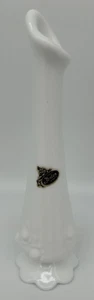 Fenton Art Glass Co. Vaso per gemme vetro latte 9,25 - Foto 1 di 7