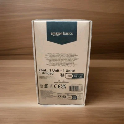 Cable cargador rápido USB-C a USB-C de Amazon Basics Foto 1 de 4