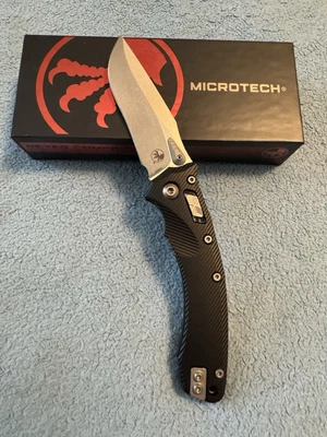 Microtech Amphibian Ram-Lok Black Fluted Aluminum - Image 1 of 4